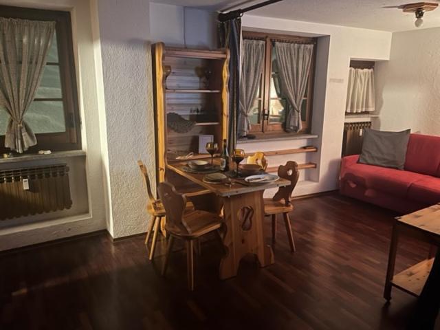 Perla Di Montagna Appartement Courmayeur Buitenkant foto