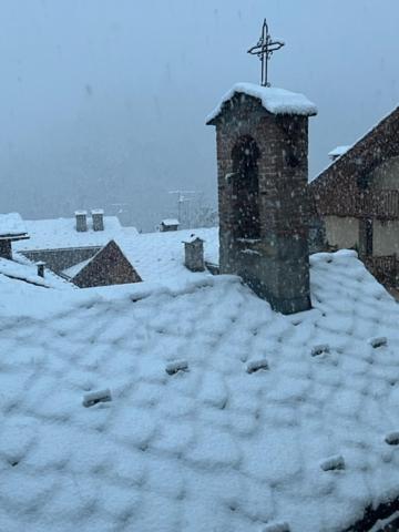 Perla Di Montagna Appartement Courmayeur Buitenkant foto
